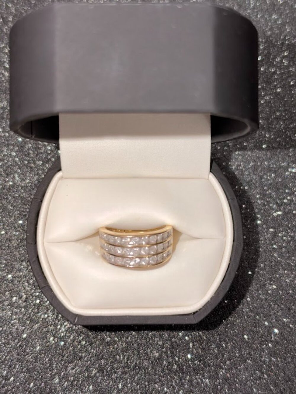 Womens 1 CT. T.W. Natural White Diamond 10K Gold Anniversary Band